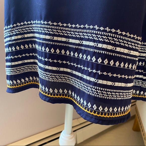 THML Sleeveless dress - Picture 2 of 4